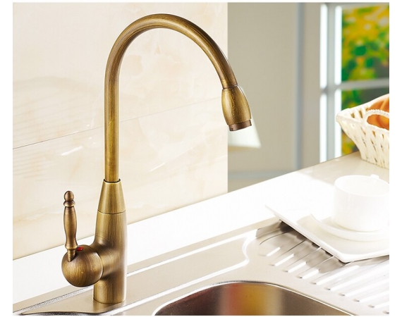 Vòi chậu rửa bát nóng lạnh mạ màuvàng đồng GS032