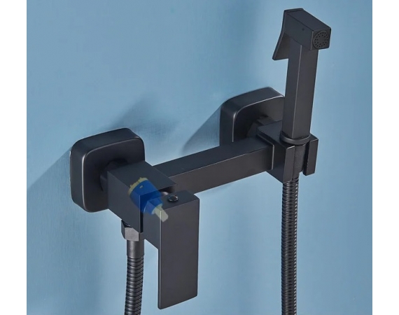 Vòi xịt vệ sinh nóng lạnh gắn tường màu đenHD237B